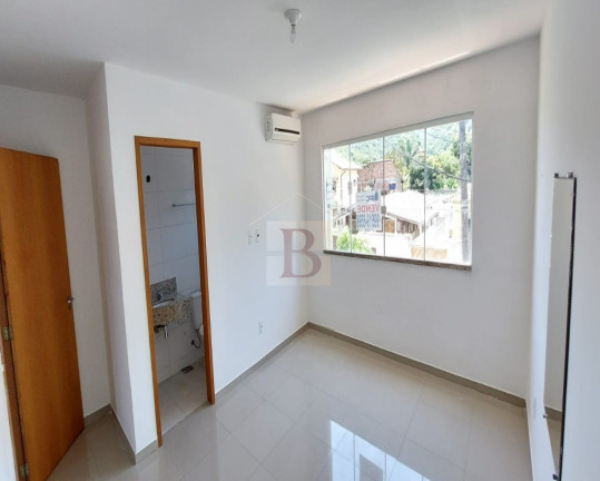 Imagem Casa com 3 Quartos à Venda, 110 m² em Piratininga - Niterói