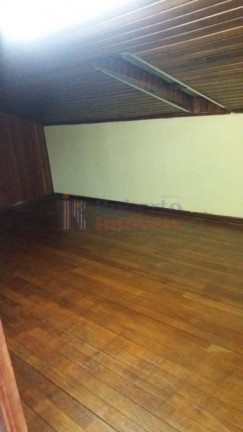 Imagem Casa com 4 Quartos à Venda, 315 m² em Sitio Cercado - Curitiba