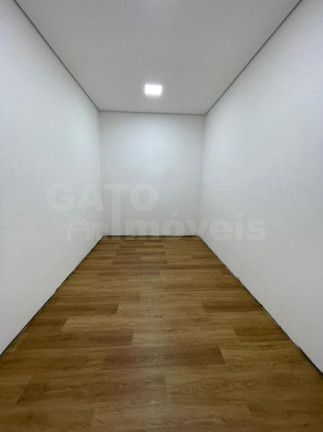 Imagem Casa com 3 Quartos à Venda, 320 m² em Tamboré - Santana De Parnaíba Imagem Casa com 3 Quartos à Venda, 320 m² em Tamboré - Santana De Parnaíba