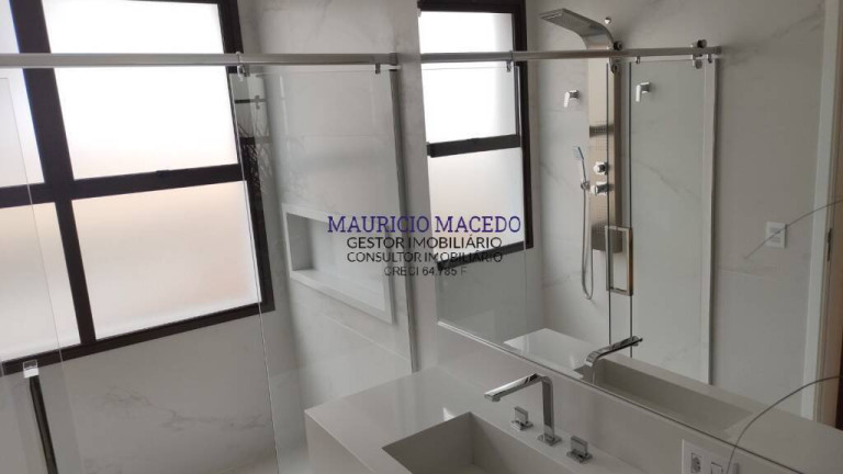 Imagem Casa com 4 Quartos à Venda, 560 m² em Alphaville Residencial Dois - Barueri Imagem Casa com 4 Quartos à Venda, 560 m² em Alphaville Residencial Dois - Barueri
