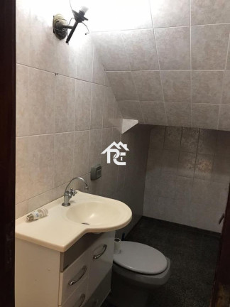 Imagem Casa com 8 Quartos à Venda, 500 m² em Piratininga - Niterói Imagem Casa com 8 Quartos à Venda, 500 m² em Piratininga - Niterói