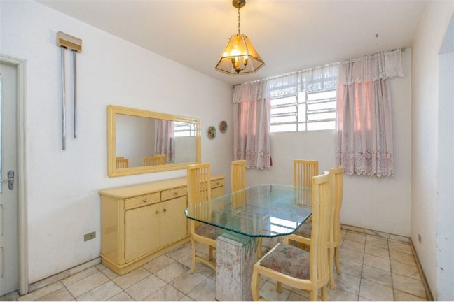 Imagem Casa com 4 Quartos à Venda, em Campo Belo - São Paulo Imagem Casa com 4 Quartos à Venda, em Campo Belo - São Paulo