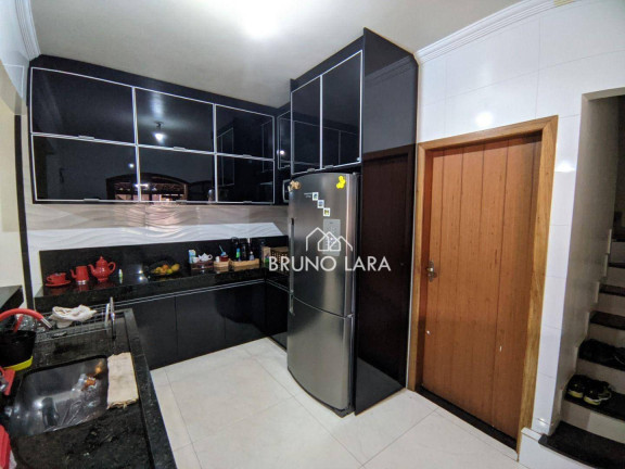 Imagem Casa com 3 Quartos à Venda, 200 m² em Resplendor - Igarapé Imagem Casa com 3 Quartos à Venda, 200 m² em Resplendor - Igarapé