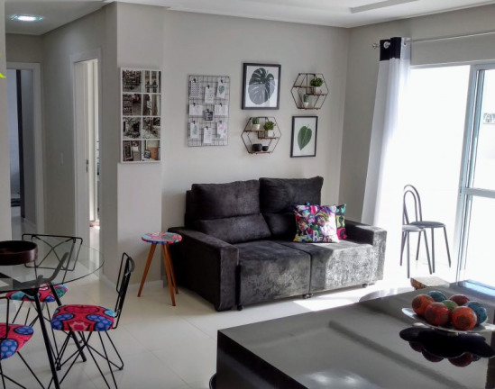 Imagem Apartamento com 2 Quartos à Venda, 70 m² em Várzea Do Ranchinho - Camboriú