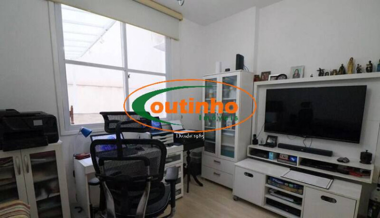 Imagem Apartamento com 3 Quartos à Venda, 160 m² em Tijuca - Rio De Janeiro Imagem Apartamento com 3 Quartos à Venda, 160 m² em Tijuca - Rio De Janeiro