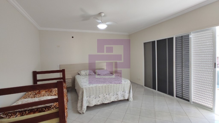 Imagem Sobrado com 4 Quartos à Venda, 288 m² em Jardim Las Palmas - Guarujá Imagem Sobrado com 4 Quartos à Venda, 288 m² em Jardim Las Palmas - Guarujá