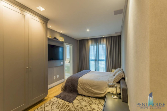 Imagem Apartamento com 4 Quartos à Venda, 207 m² em Centro - Balneário Camboriú Imagem Apartamento com 4 Quartos à Venda, 207 m² em Centro - Balneário Camboriú