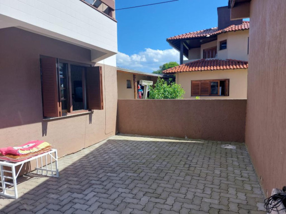 Imagem Sobrado com 2 Quartos à Venda,  em Capão Novo - Capao Da Canoa