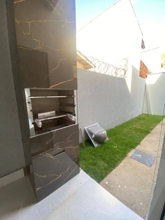 Imagem Casa com 3 Quartos à Venda, 142 m² em Moinho Dos Ventos - Goiânia Imagem Casa com 3 Quartos à Venda, 142 m² em Moinho Dos Ventos - Goiânia