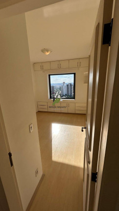 Imagem Apartamento com 3 Quartos à Venda, 156 m²