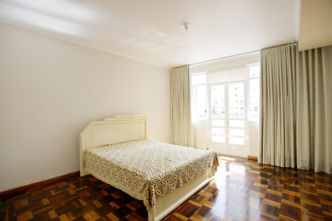 Imagem Apartamento com 3 Quartos à Venda, 128 m² em Centro Histórico - Porto Alegre