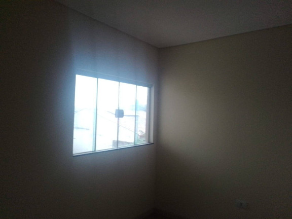 Imagem Sobrado com 3 Quartos para Alugar,  em Arapongas