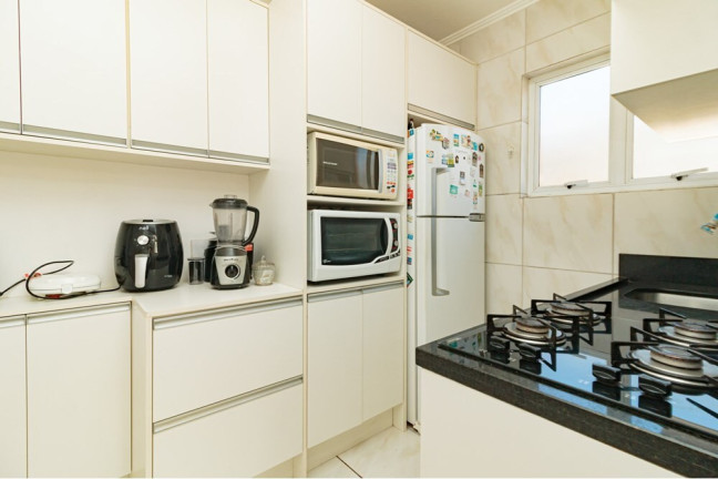 Imagem Apartamento com 3 Quartos à Venda, 64 m² em Higienópolis - Porto Alegre Imagem Apartamento com 3 Quartos à Venda, 64 m² em Higienópolis - Porto Alegre
