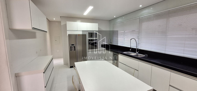 Imagem Casa com 4 Quartos para Alugar, 470 m² em Morada Dos Pinheiros (aldeia Da Serra) - Santana De Parnaíba Imagem Casa com 4 Quartos para Alugar, 470 m² em Morada Dos Pinheiros (aldeia Da Serra) - Santana De Parnaíba