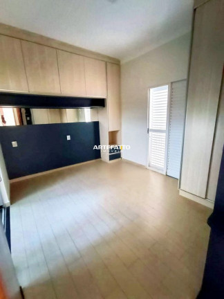 Imagem Sobrado com 3 Quartos à Venda, 150 m² em Jardim Santa Lúcia - Franca Imagem Sobrado com 3 Quartos à Venda, 150 m² em Jardim Santa Lúcia - Franca