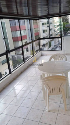 Imagem Apartamento com 3 Quartos para Temporada, 130 m² em Meia Praia - Itapema Imagem Apartamento com 3 Quartos para Temporada, 130 m² em Meia Praia - Itapema