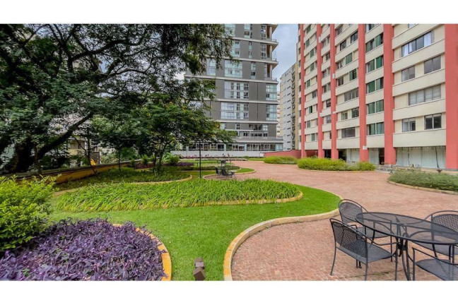 Apartamento com 3 Quartos à Venda, 135 m² em Cerqueira César - São Paulo
