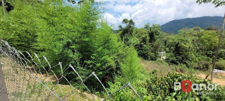 Imagem Terreno à Venda, 1.621 m² em Itoupava Central - Blumenau Imagem Terreno à Venda, 1.621 m² em Itoupava Central - Blumenau