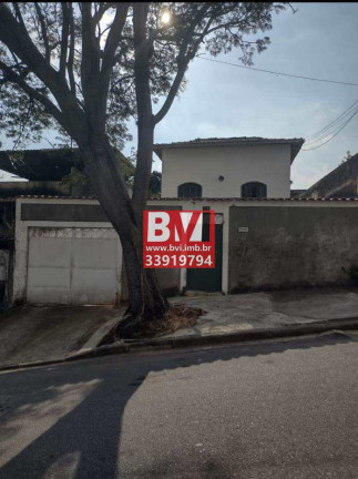 Imagem Casa com 4 Quartos à Venda, 500 m² em Engenheiro Leal - Rio De Janeiro Imagem Casa com 4 Quartos à Venda, 500 m² em Engenheiro Leal - Rio De Janeiro