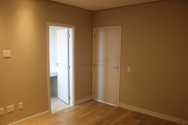 Imagem Casa com 4 Quartos à Venda, 348 m² em Medeiros - Jundiai