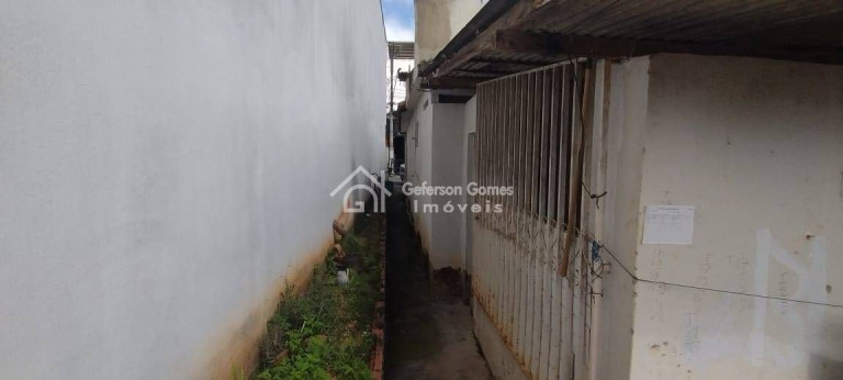 Imagem Casa com 3 Quartos à Venda, 120 m² em Centro - Mantena Imagem Casa com 3 Quartos à Venda, 120 m² em Centro - Mantena
