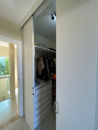 Imagem Casa com 4 Quartos à Venda, 155 m² em Buraquinho - Lauro De Freitas Imagem Casa com 4 Quartos à Venda, 155 m² em Buraquinho - Lauro De Freitas
