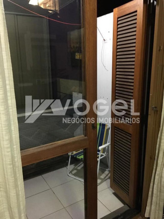 Imagem Kitnet com 1 Quarto à Venda, 38 m² em Centro - Sao Leopoldo Imagem Kitnet com 1 Quarto à Venda, 38 m² em Centro - Sao Leopoldo