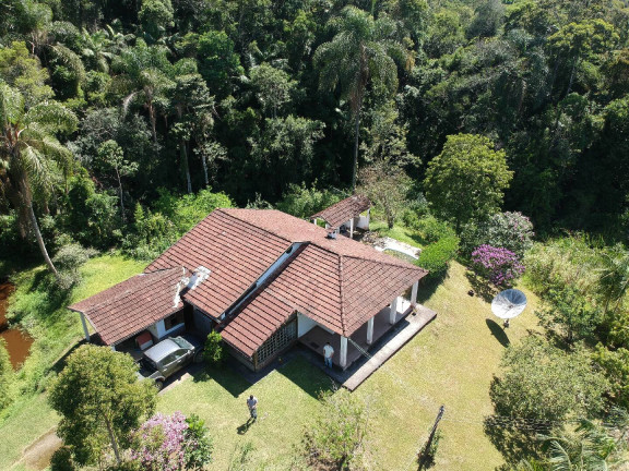 Chácara à Venda, 16 m² em Ipiabas - Barra Do Piraí