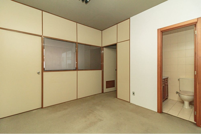 Imagem Sala Comercial à Venda, 47 m² em Petrópolis - Porto Alegre Imagem Sala Comercial à Venda, 47 m² em Petrópolis - Porto Alegre