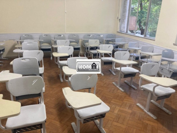 Imagem Sobrado com 12 Quartos à Venda, 500 m² em Tijuca - Rio De Janeiro