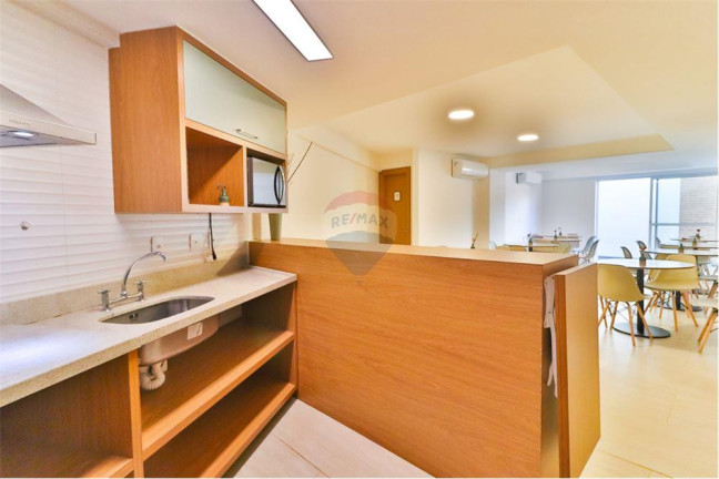 Imagem Apartamento com 4 Quartos à Venda, 179 m² em Lagoa - Rio De Janeiro Imagem Apartamento com 4 Quartos à Venda, 179 m² em Lagoa - Rio De Janeiro
