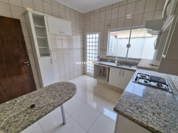 Imagem Casa com 4 Quartos à Venda, 156 m² em Residencial José De Carlos - Franca Imagem Casa com 4 Quartos à Venda, 156 m² em Residencial José De Carlos - Franca