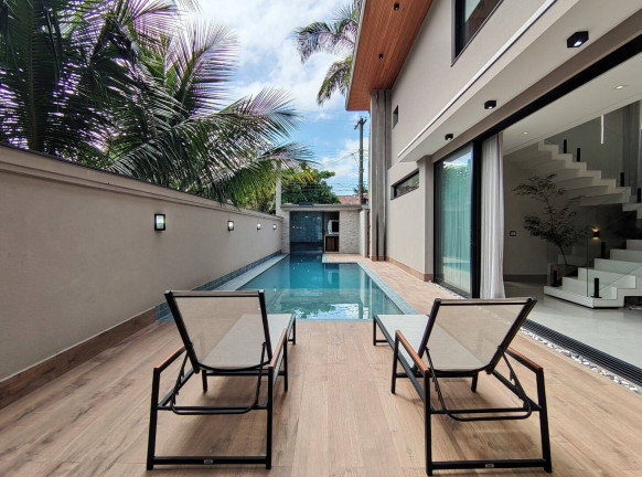 Imagem Casa com 5 Quartos à Venda, 350 m² em Riviera De São Lourenço - Bertioga Imagem Casa com 5 Quartos à Venda, 350 m² em Riviera De São Lourenço - Bertioga