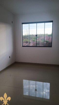 Imagem Sobrado com 2 Quartos à Venda, 92 m² em Sertão Do Maruim - São José Imagem Sobrado com 2 Quartos à Venda, 92 m² em Sertão Do Maruim - São José