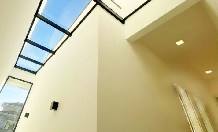 Imagem Casa com 3 Quartos à Venda, 200 m² em Jardim Acácias - Poços De Caldas