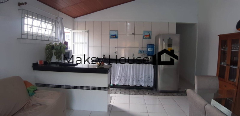 Imagem Casa com 3 Quartos à Venda, 195 m² em Baln. Eliana - Guaratuba