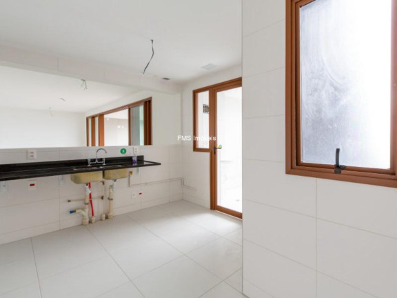 Imagem Imóvel com 3 Quartos à Venda, 145 m² em Campo Belo - São Paulo Imagem Imóvel com 3 Quartos à Venda, 145 m² em Campo Belo - São Paulo