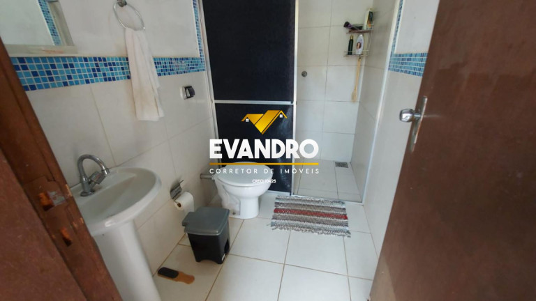 Imagem Casa com 4 Quartos à Venda, 319 m² em Morada Do Ouro - Cuiabá