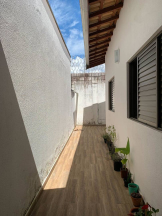 Imagem Casa com 3 Quartos à Venda, 135 m² em Barreiro - Taubaté