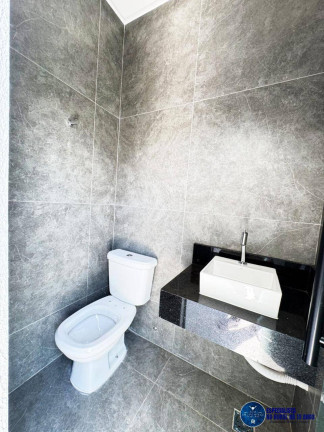 Imagem Casa com 3 Quartos à Venda, 210 m² em Setor Faiçalville - Goiânia Imagem Casa com 3 Quartos à Venda, 210 m² em Setor Faiçalville - Goiânia