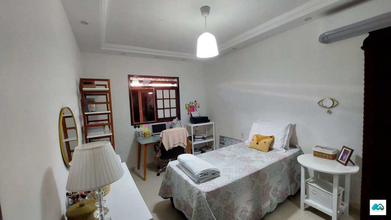 Imagem Casa com 4 Quartos à Venda, 270 m² em Antares - Maceió