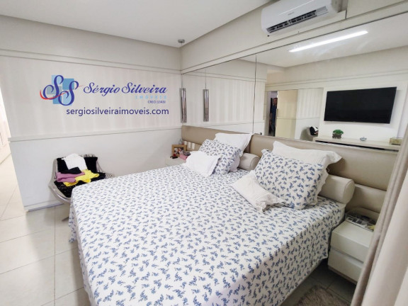 Imagem Casa com 3 Quartos à Venda, 330 m² em Sapiranga - Fortaleza