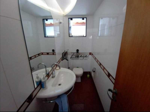 Imagem Imóvel com 3 Quartos à Venda, 366 m² em Maria Paula - Niterói
