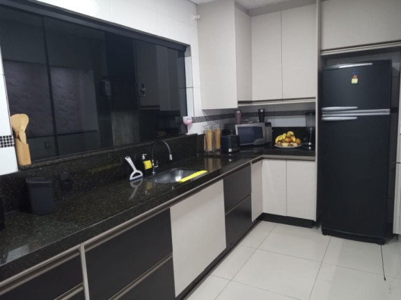 Imagem Sobrado com 3 Quartos à Venda, 190 m² em Jardim Quaresmeira - Suzano Imagem Sobrado com 3 Quartos à Venda, 190 m² em Jardim Quaresmeira - Suzano