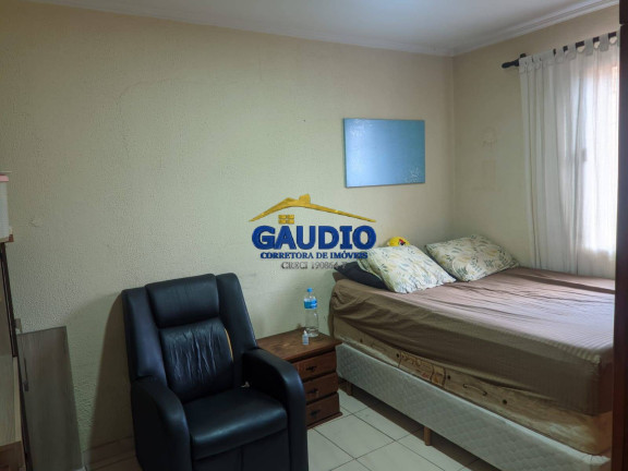 Imagem Casa com 3 Quartos à Venda, 213 m² em Campo Limpo - São Paulo Imagem Casa com 3 Quartos à Venda, 213 m² em Campo Limpo - São Paulo