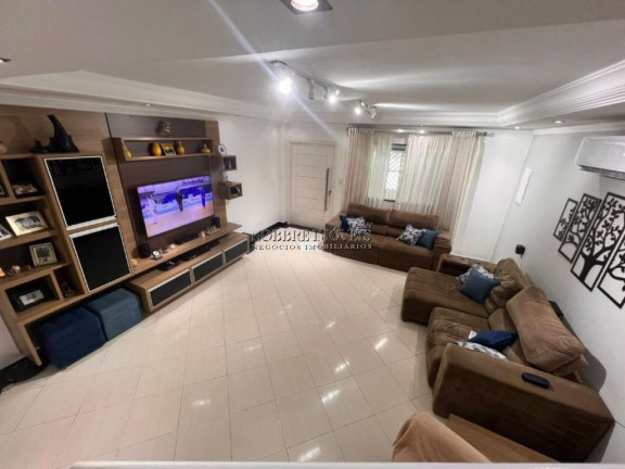 Imagem Casa com 3 Quartos à Venda, 121 m² em Maracanã - Praia Grande Imagem Casa com 3 Quartos à Venda, 121 m² em Maracanã - Praia Grande