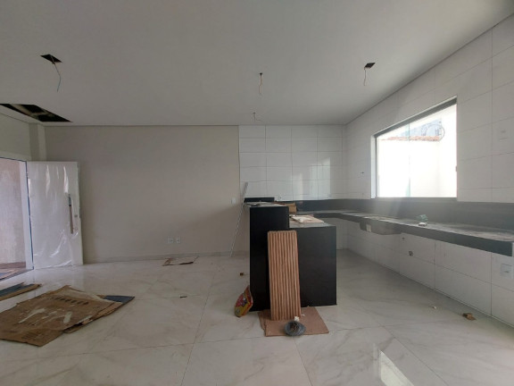 Imagem Casa com 3 Quartos à Venda, 80 m² em Jardim Leblon - Belo Horizonte