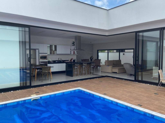 Imagem Casa com 4 Quartos à Venda, 310 m² em Barreiro - Araçoiaba Da Serra
