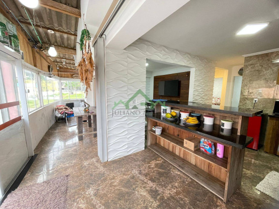 Imagem Casa com 4 Quartos à Venda, 97 m² em Centro - Balneário Barra Do Sul
