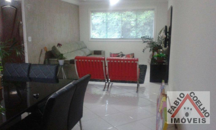 Sobrado com 3 Quartos à Venda, 188 m² em Vila Sônia - São Paulo